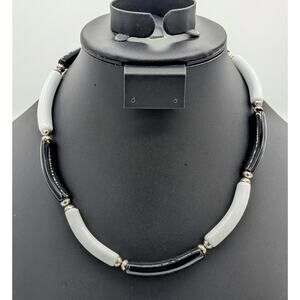 Vintage Black & White Curved Tube Glass Bead 18" Necklace